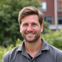 Ben Carter, Urban Farming Expert